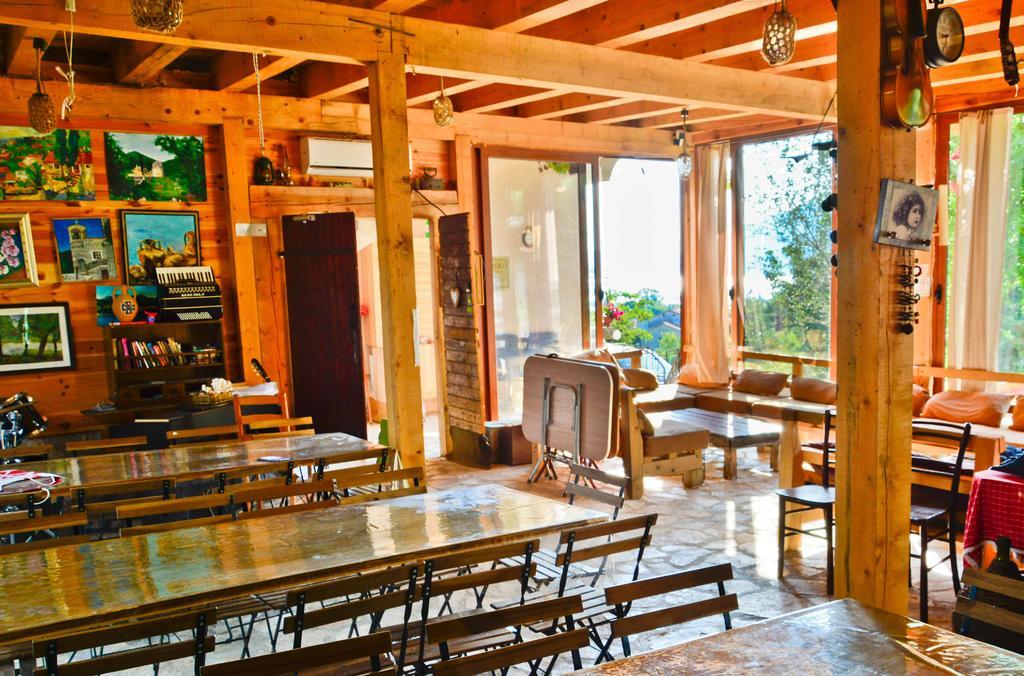 Hostel Anton ティヴァト エクステリア 写真